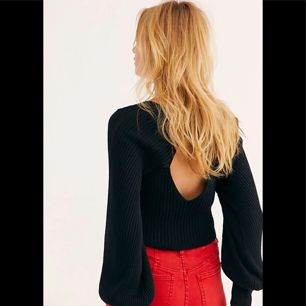 Free People Prosecco Black Sweater NWT SZ L - Picture 2 of 8